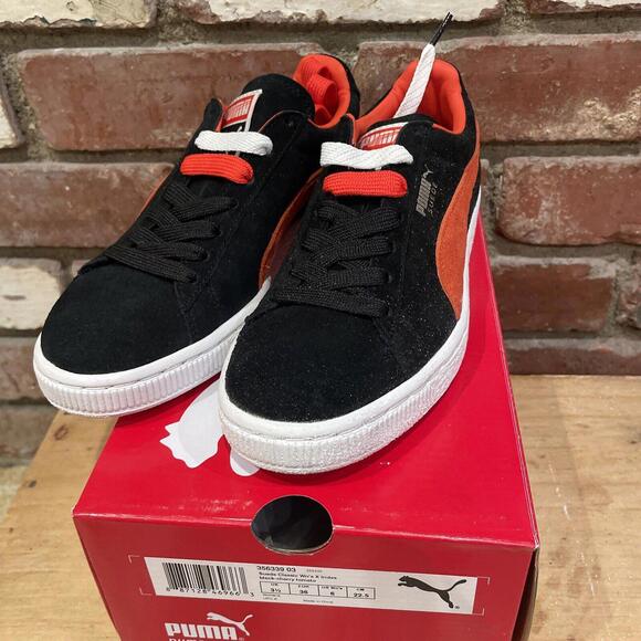 Puma Suede Classic X Irides Womens Shoes Size 6 Color: Black/Orange size 6 NIB - Picture 3 of 8